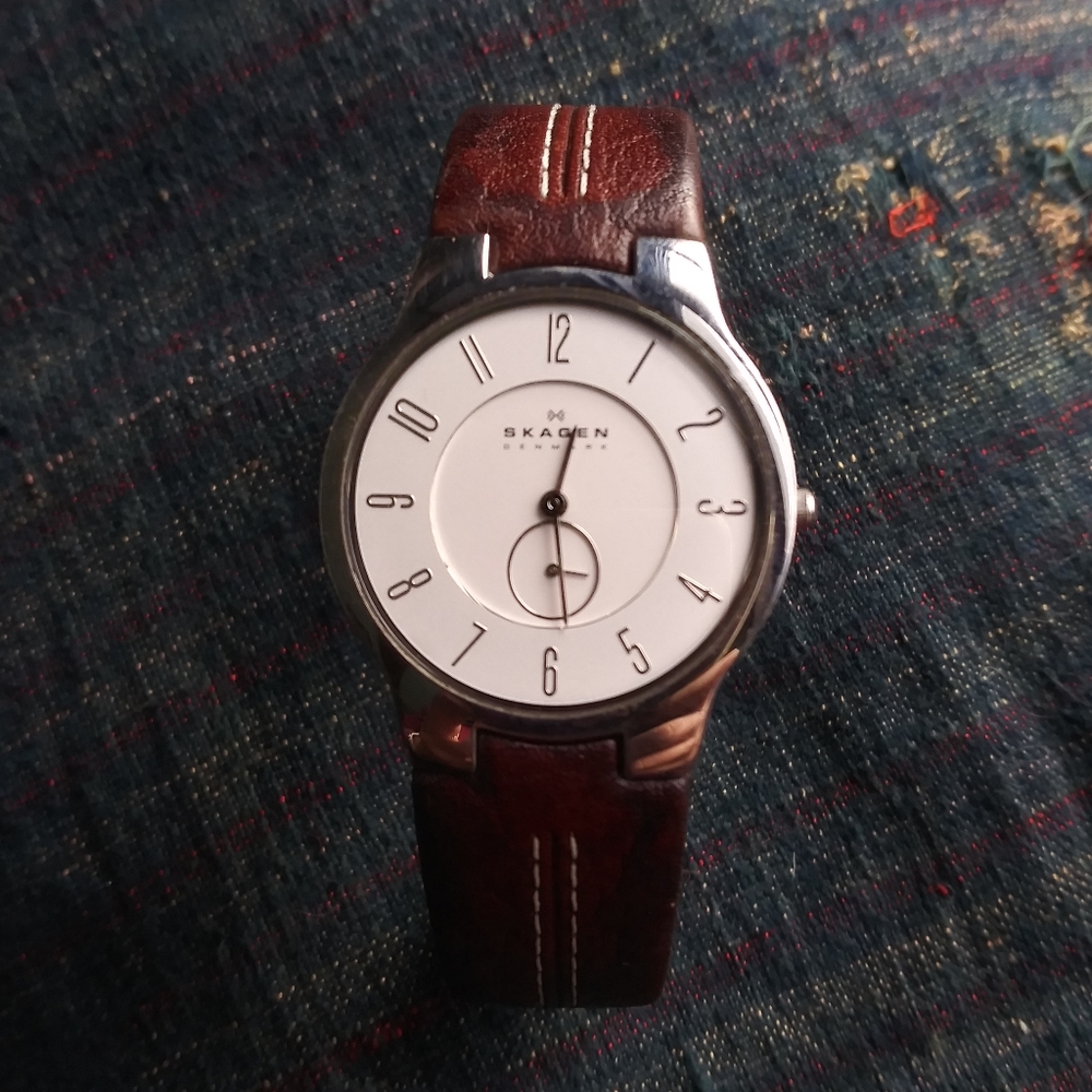6 for $25! As Is Skagen Watch Mens Leather Thin